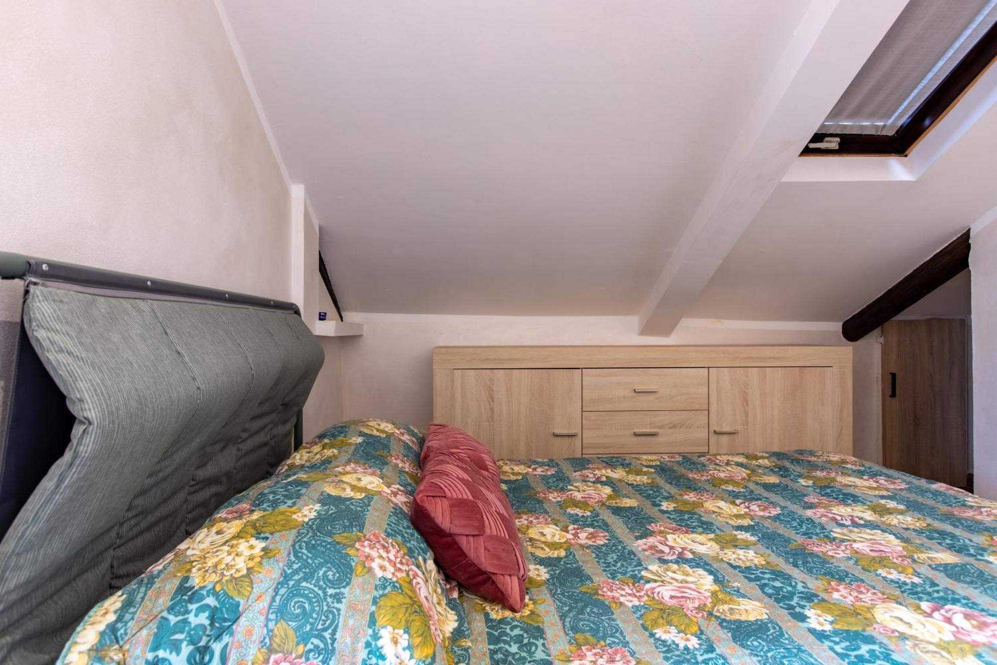 דירות אלבה Attico Grand Terrace מראה חיצוני תמונה